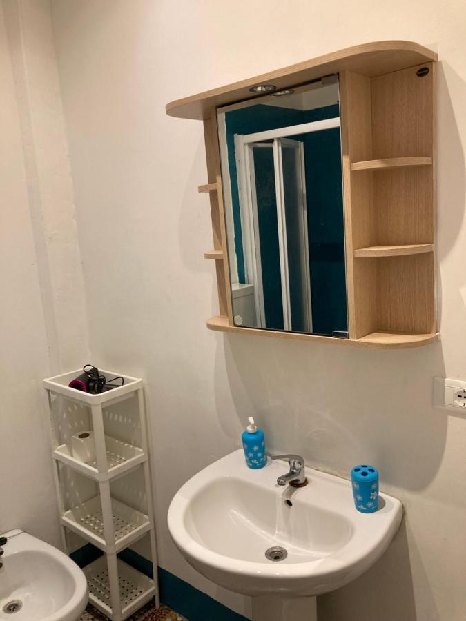 Guest house Roma Genoa