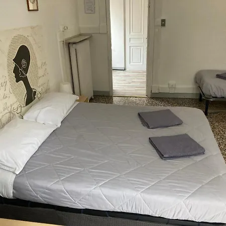 Guest House Roma Gênes Extérieur photo