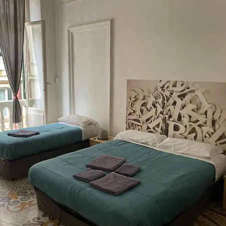 Guest House Roma Gênes Extérieur photo