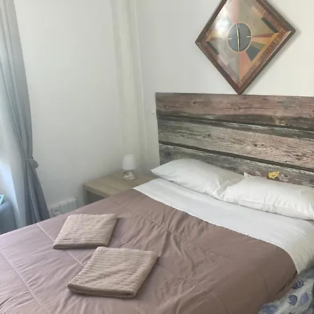 Guest House Roma Gênes Extérieur photo